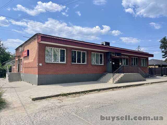 Продам.  Отдельно стоящее здание.  450 м. кв.  Приднепровск