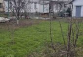 Продам дом на Заречье со всеми коммуникациями.