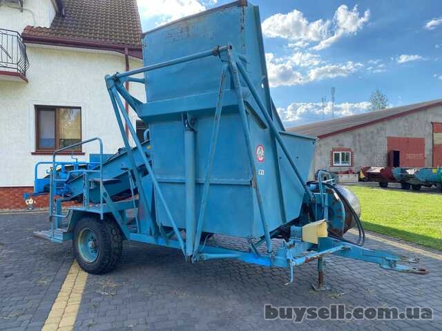 продам картофелеуборочний комбайн Bolko