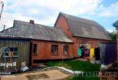 Продам кирпичный дом на два входа со всеми коммуникациями.