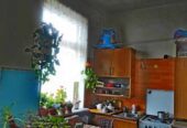 Продам комнату 30 кв.м.с кап.ремонтом и автономкой на Павличенко.