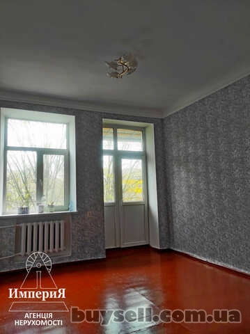 Продам комнату 31 метр с ремонтом и балконом в Центре.