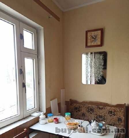 Продам квартиру 39 кв. м. ,  3/3,  1-я ст.  Люстдорфской дор.