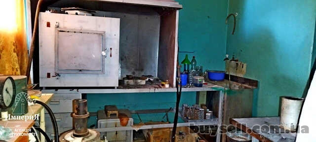 Продам помещение 130 квадратов.