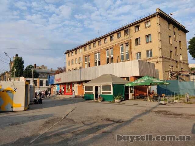Продам комплекс 216м2   пл. Старомостова.