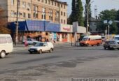 Продам комплекс 216м2   пл. Старомостова.