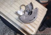 Продам защиту для болгарки Бош