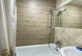 Продаю 3к. квартиру з ремонтом на Намиві.  Меблі +техніка