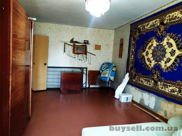 Продаю простору 1к. квартиру на Намиві (вул.  Озерна)