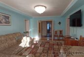 Сдаю 4-комнатную в центре Киева посуточно без посредников