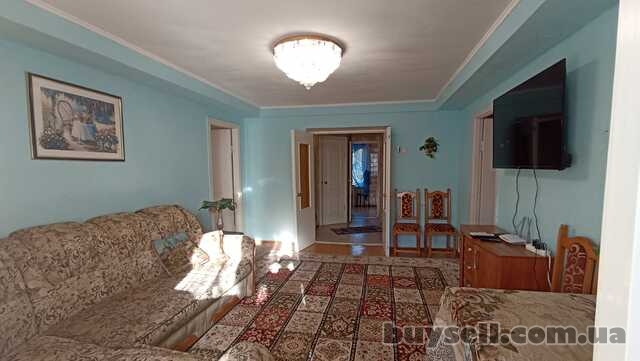 Сдаю 4-комнатную в центре Киева посуточно без посредников