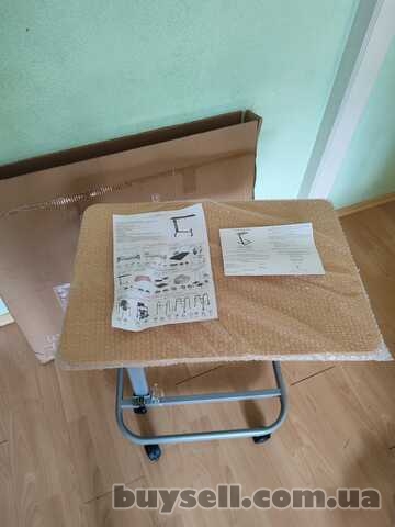 стол столик прикроватный