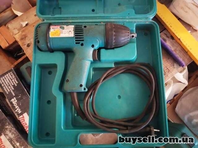 Ударный электрогайковерт Makita – надежный инструмент
