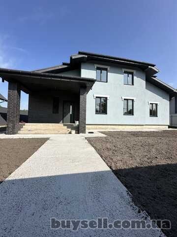 Продам сучасний будинок біля Київа. Він чекає саме на Вас)