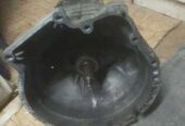 Коробка передач 2400037090 bmw e30 1. 6 1. 8 БМВ м40