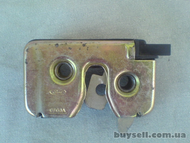 Замок з багажника до Ford Fiesty-IV (95-99р. в)