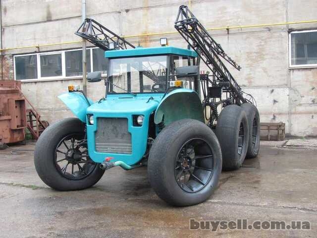 Самохідний обприскувач Водолій ЕСМ-3