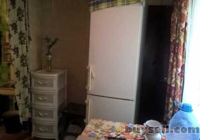 zdam_chastinu_budinku_vul__troycka_okremiy_dvir_4030637