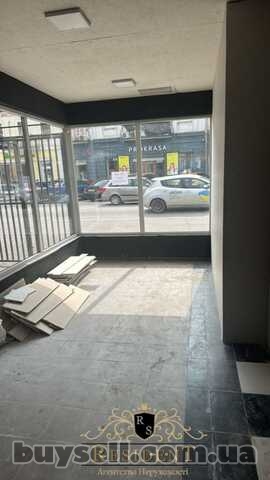Здам в оренду  павільйон,  центр міста.