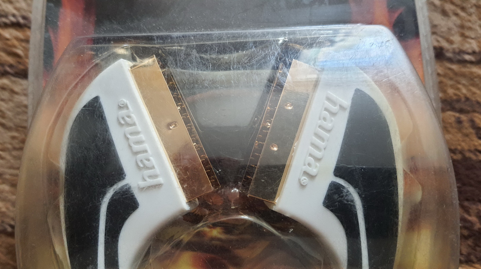 Кабель HAMA SCKART-SCART в упаковке-новые