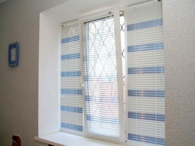 Горизонтальні жалюзі