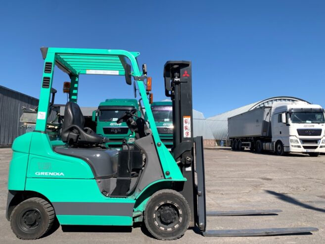 навантажувач Mitsubishi, 2020 року, з пічкою. Модель: FGE15T.