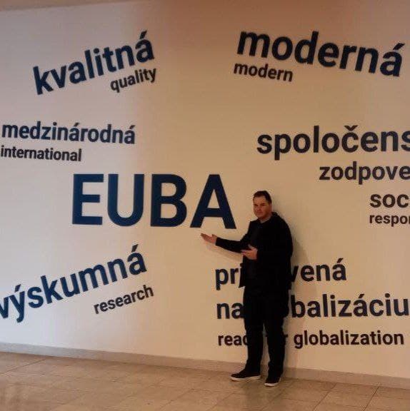 Вища освіта та навчання в Словаччині