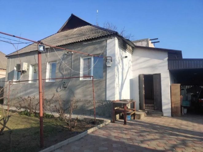 Продам. Будинок 100 м.кв. 15 соток. Краснопілля, вул.Кипуча