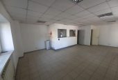 Магазинпослуги на 1 поверсі в центрі міста