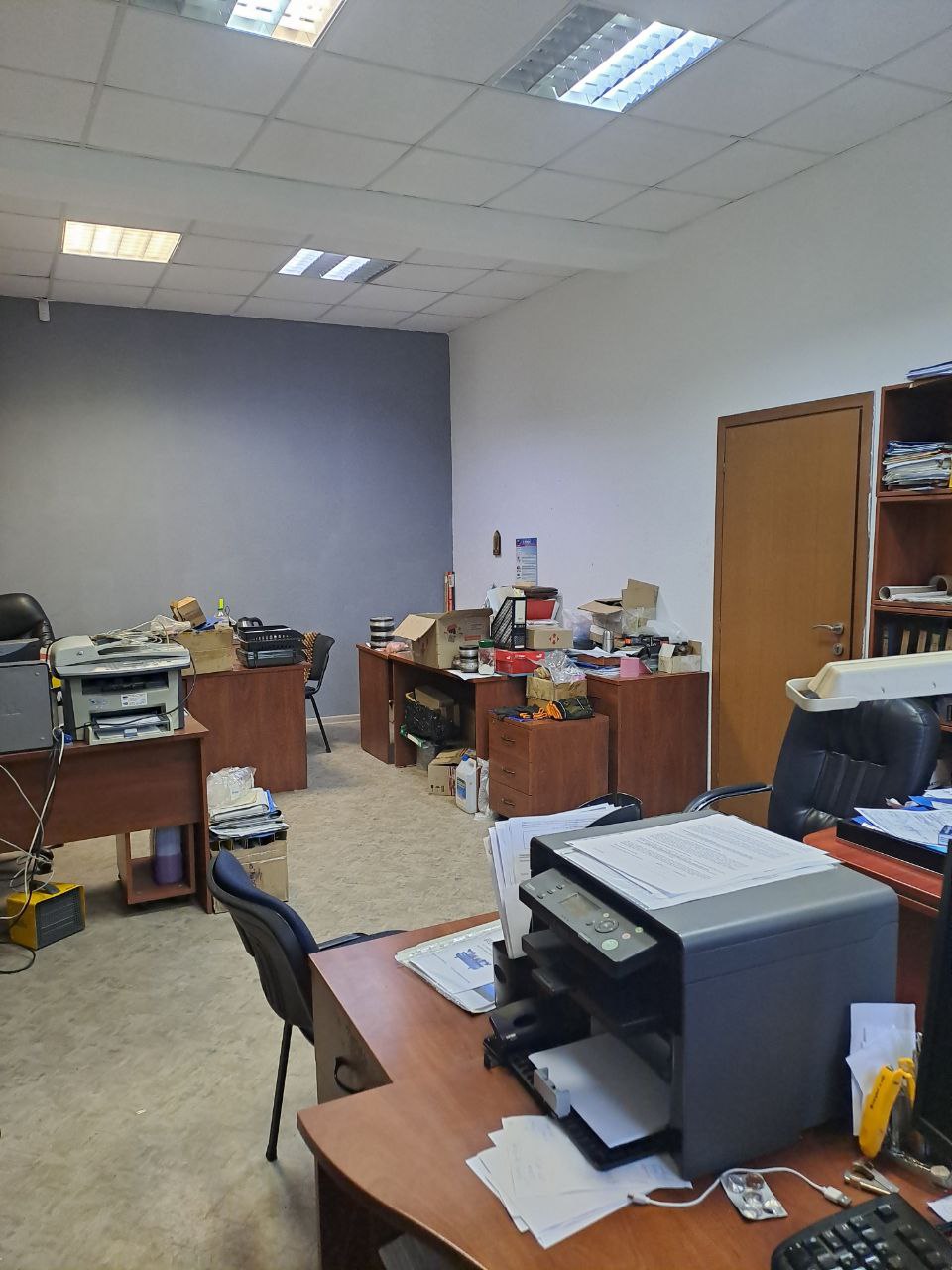 Продам офіс в Центрі міста Серова, закритий двір