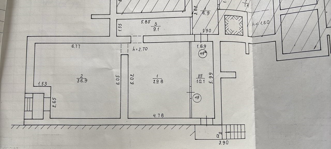 Продам офісмагазин в центрі міста.