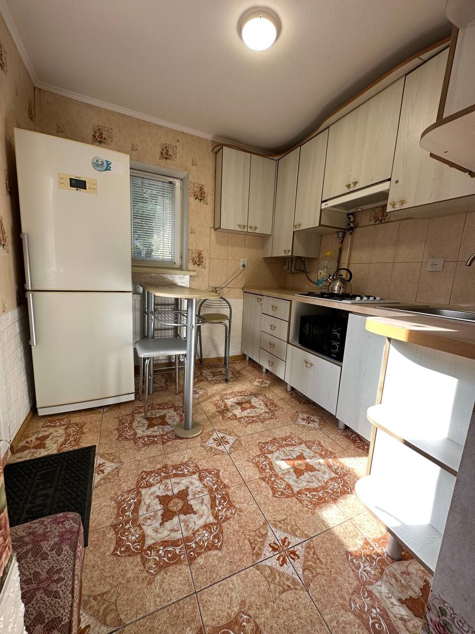 Николаев,1-й этаж. Уютная 2-х/к в Центре. ул. Фалеевская.