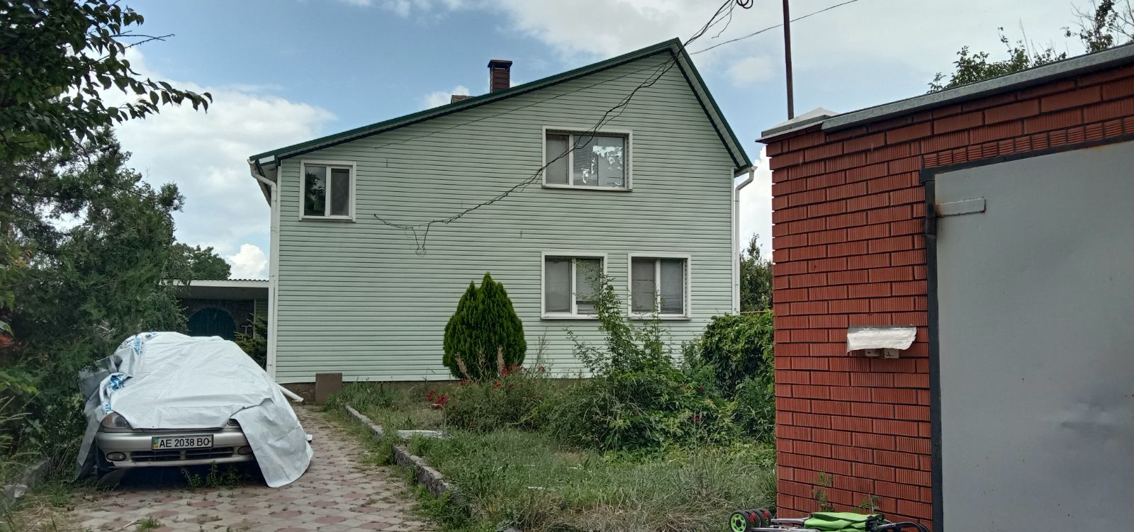 Продам. Будинок 210 м.кв. 15 соток. Підгородне