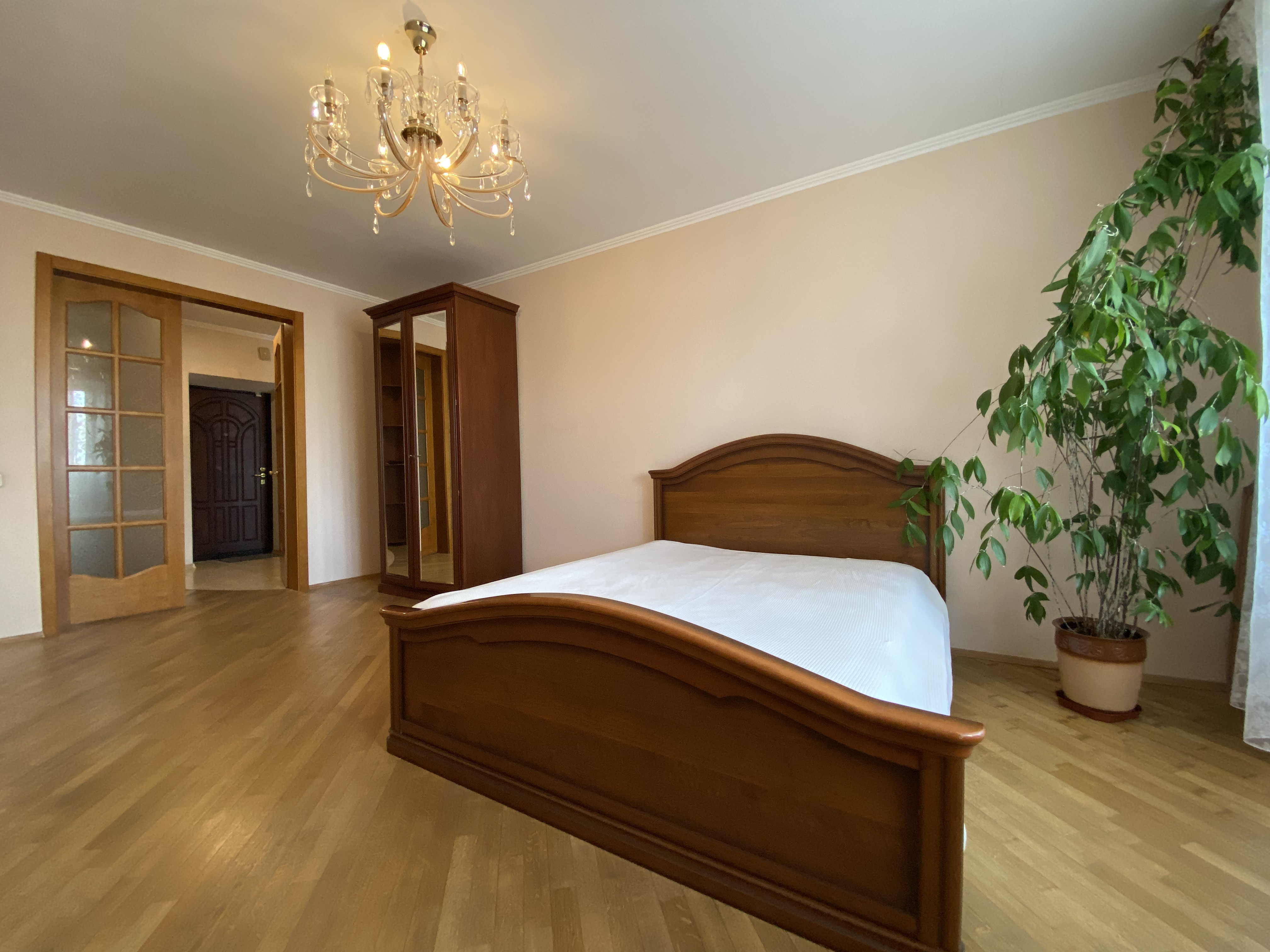 2 кімнатна 79м2 Срібнокільська 24, м.Осокорки, Київ