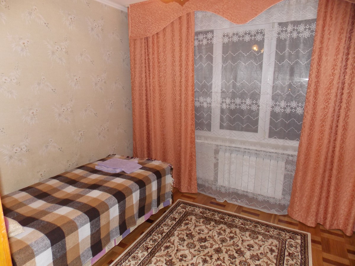 Здаю 2-х кім. кв. Навпроти продуктового ринку