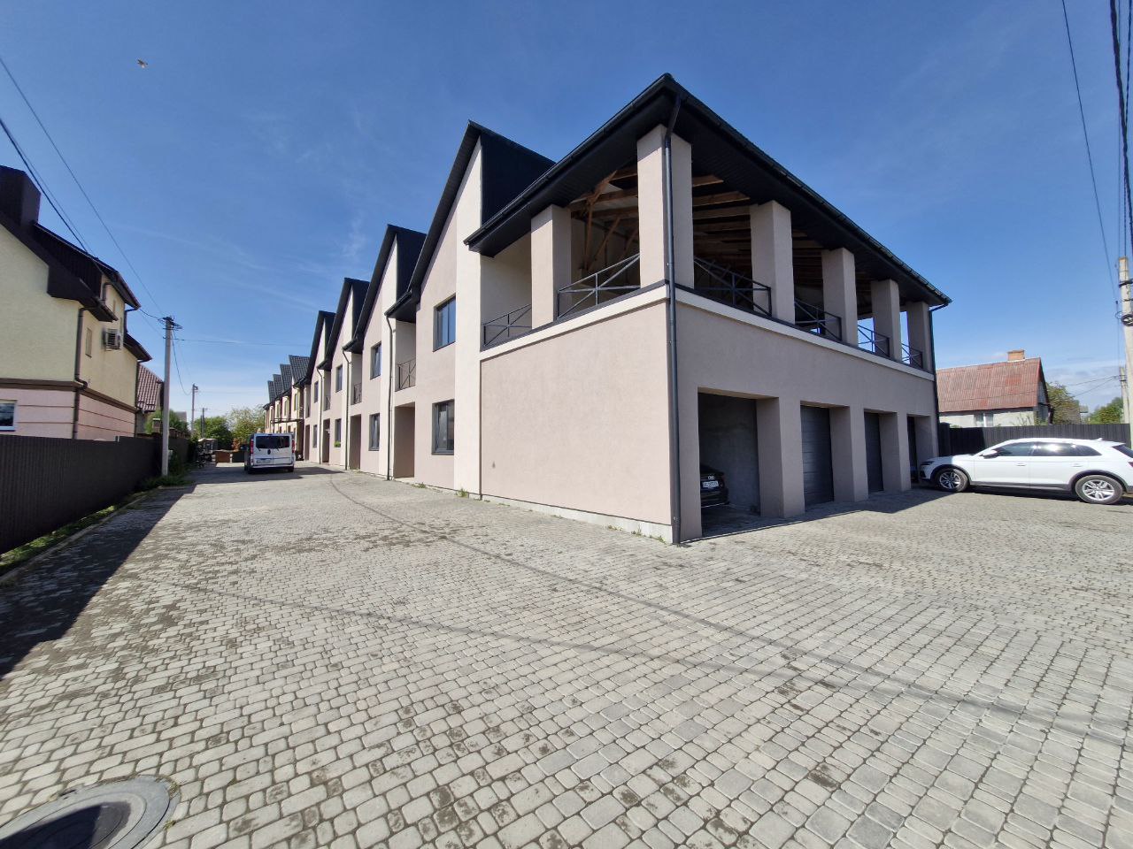 Продаж таунхауса в передмісті Луцька!