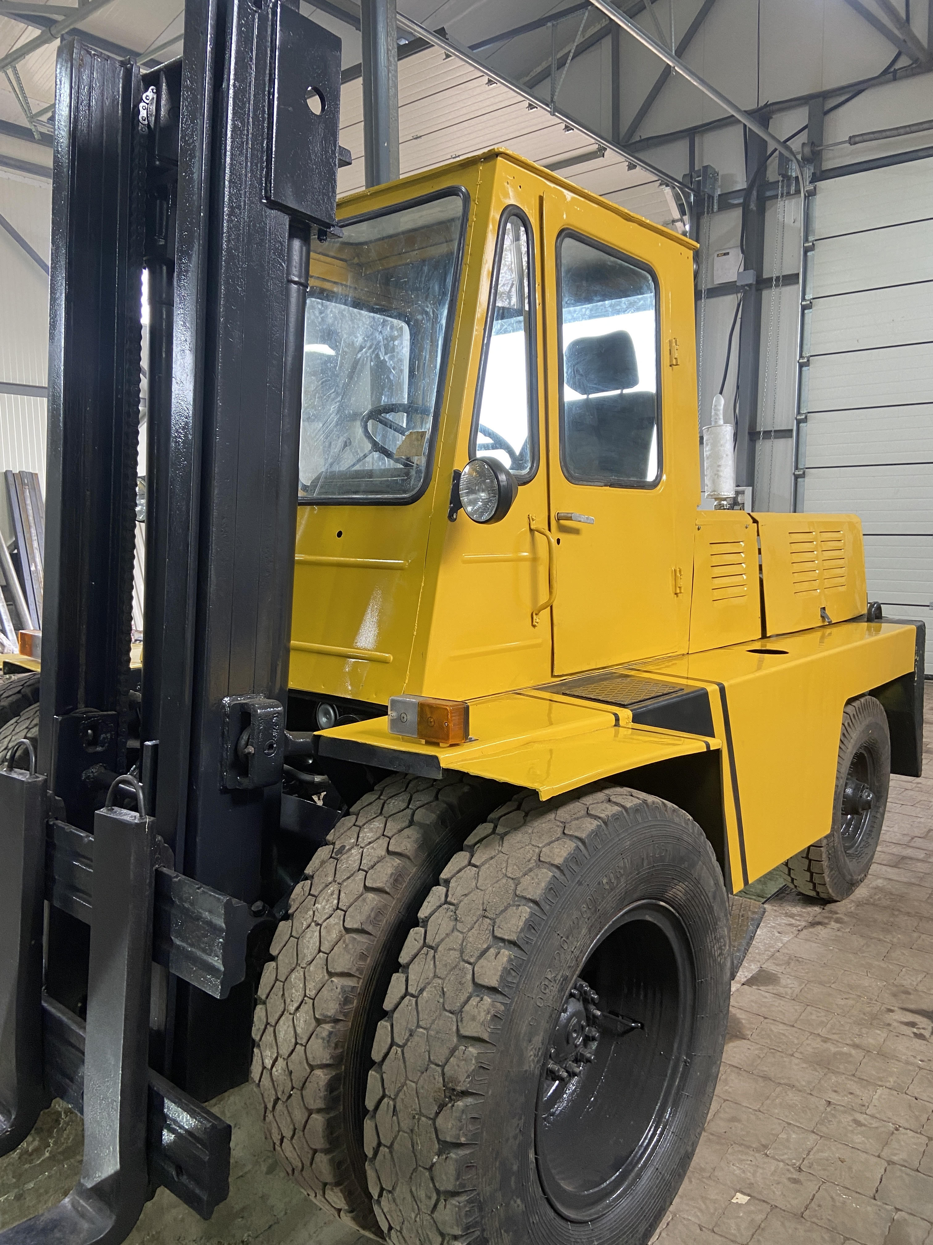 Львівський навантажувач дизельний,після капіталки