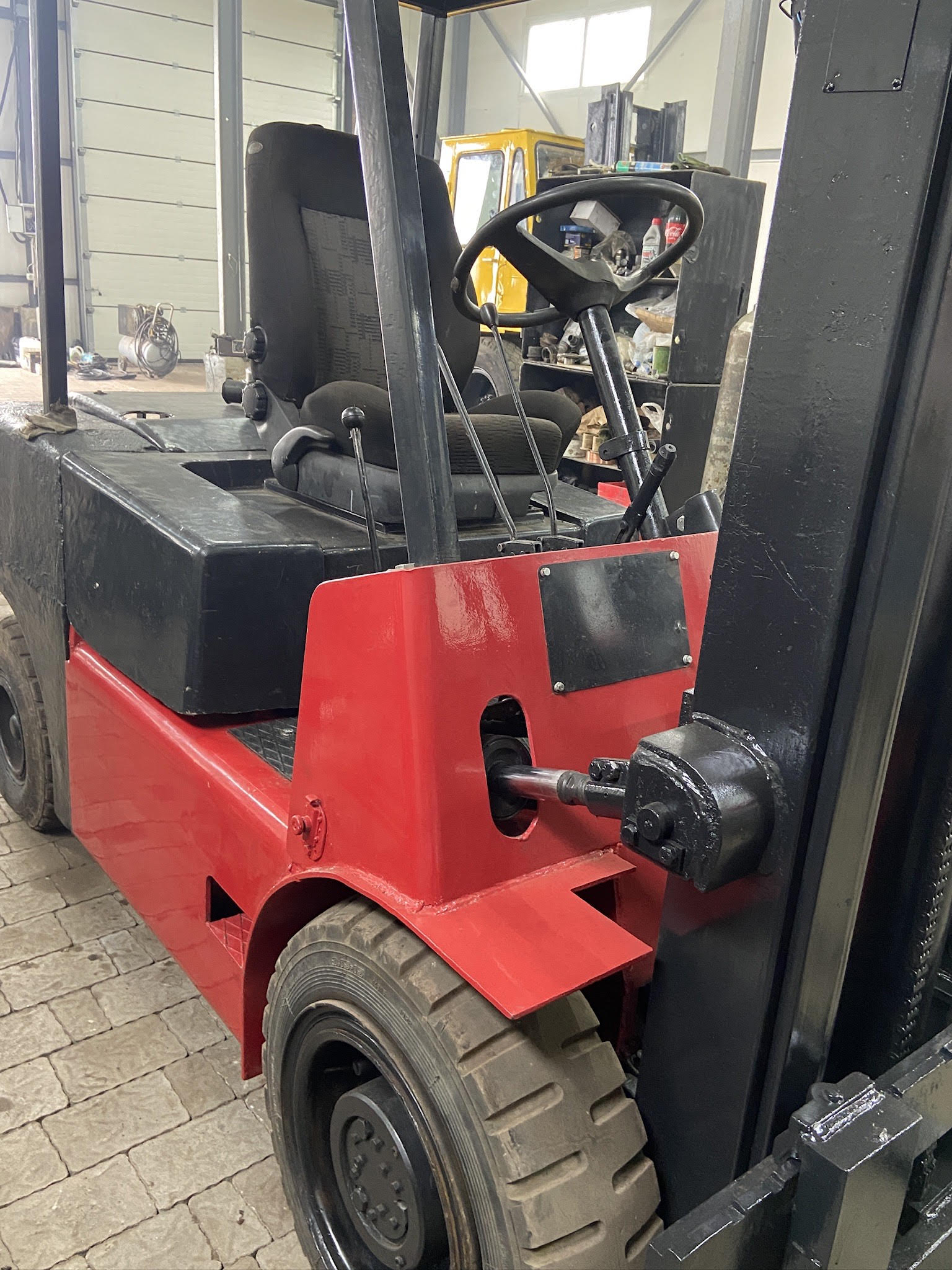 Продам погрузчик балканкар,  вантажопідйомність3,  5т