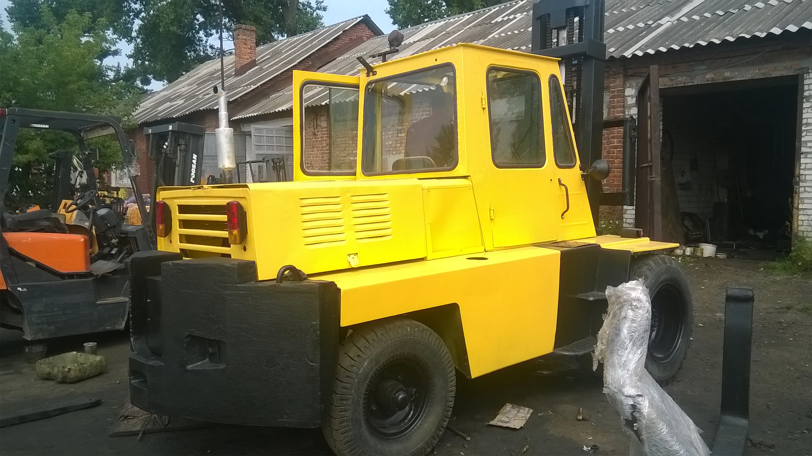 Львівський автонавантажувач,після ремонту