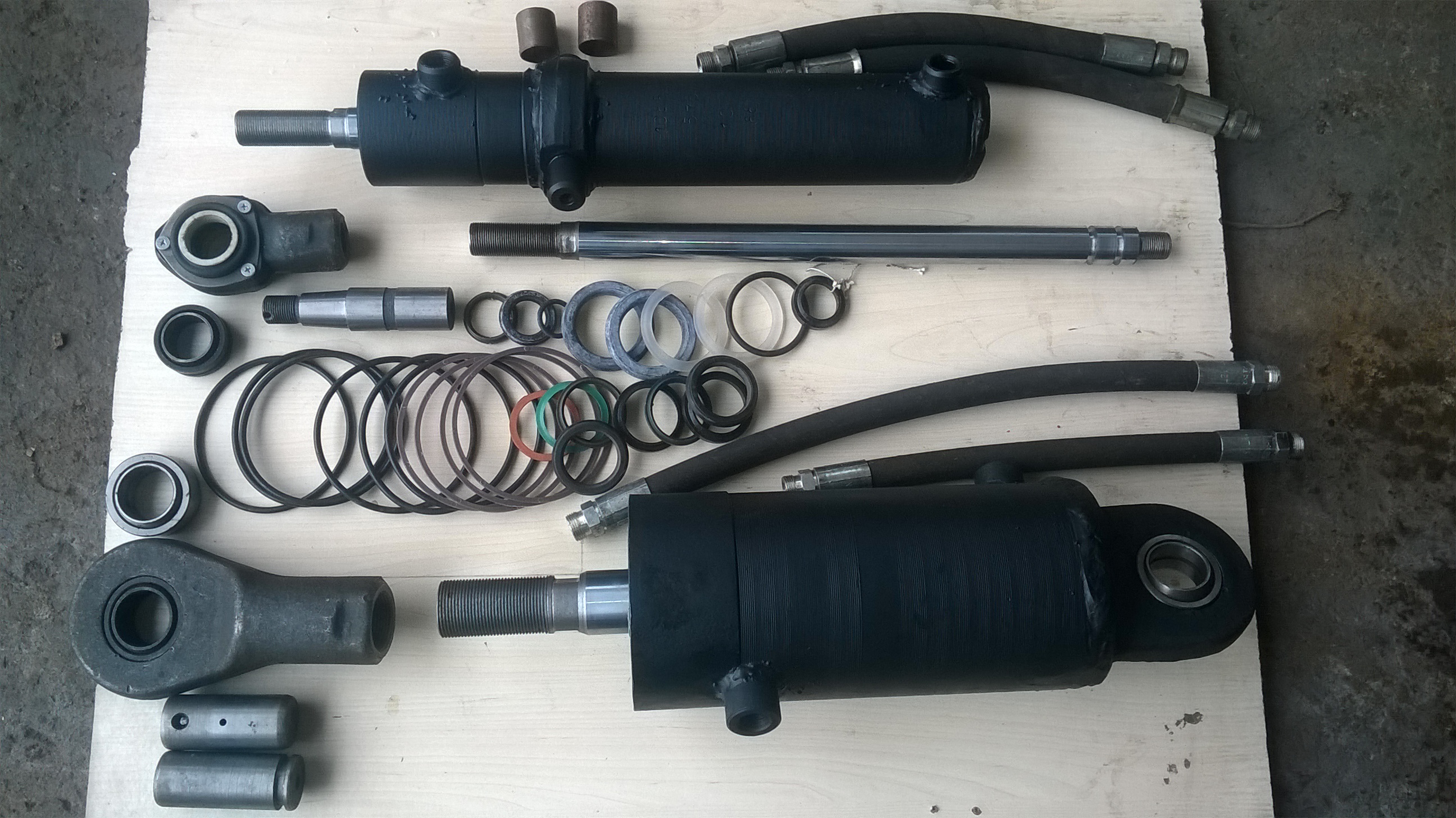 Продам запчастини до львівського автонавантажувача