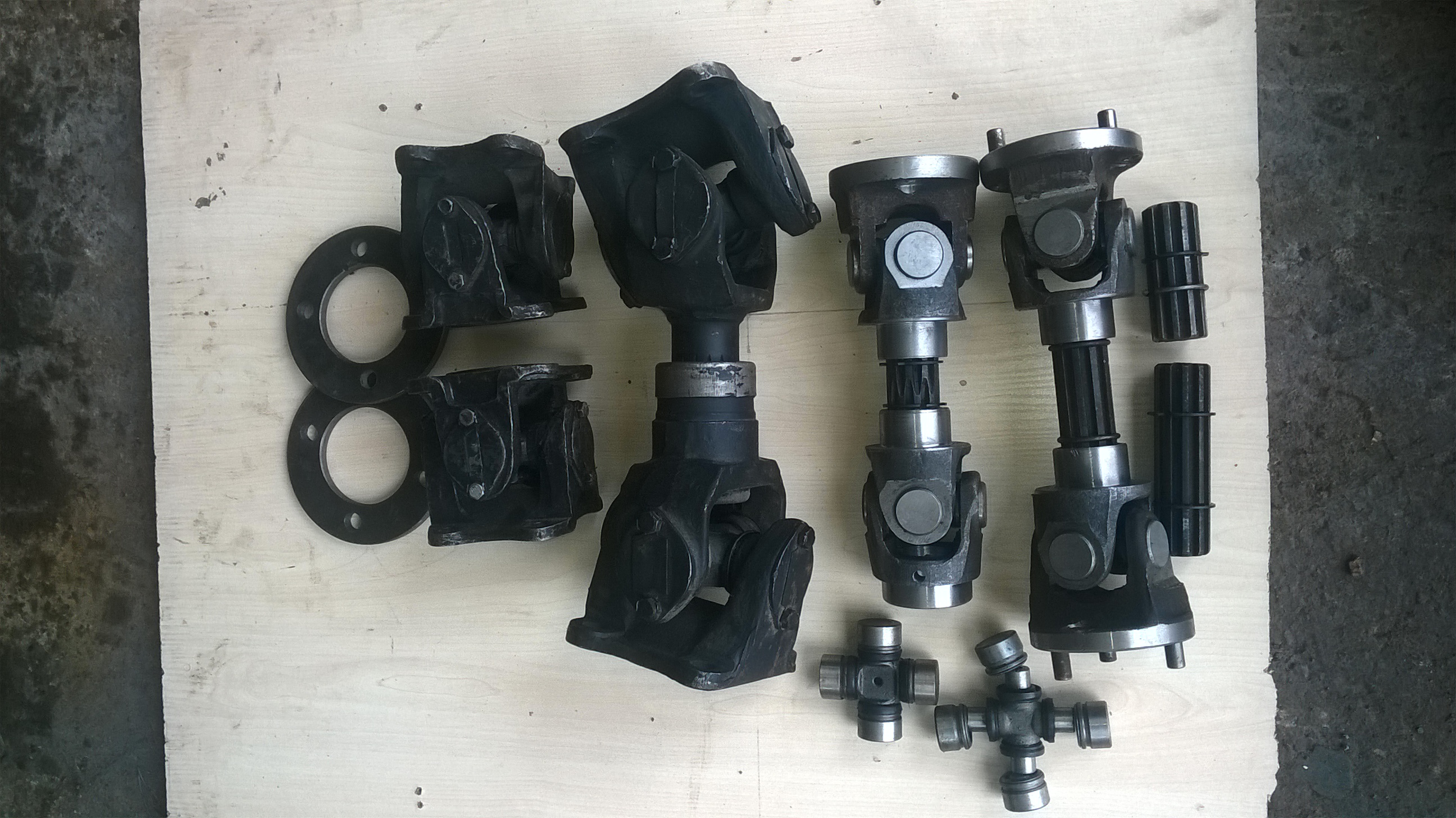 Продам раму шасі до львівського автонавантажувача