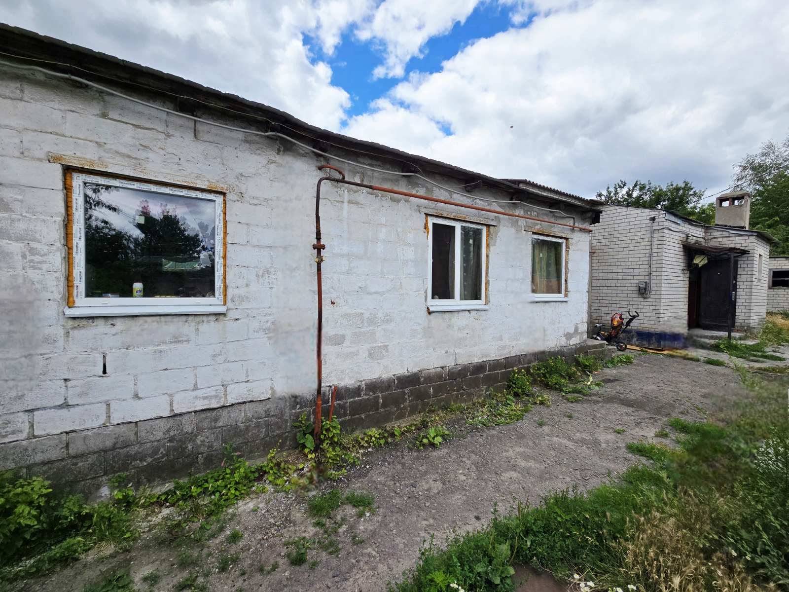 Продам участок земли с домом в Центре