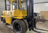 Львівський автонавантажувач після повного ремонту