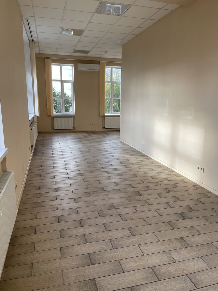 Здам. Офіс 52 м. кв. 3/4, вул.Старочумацька (Радищева)