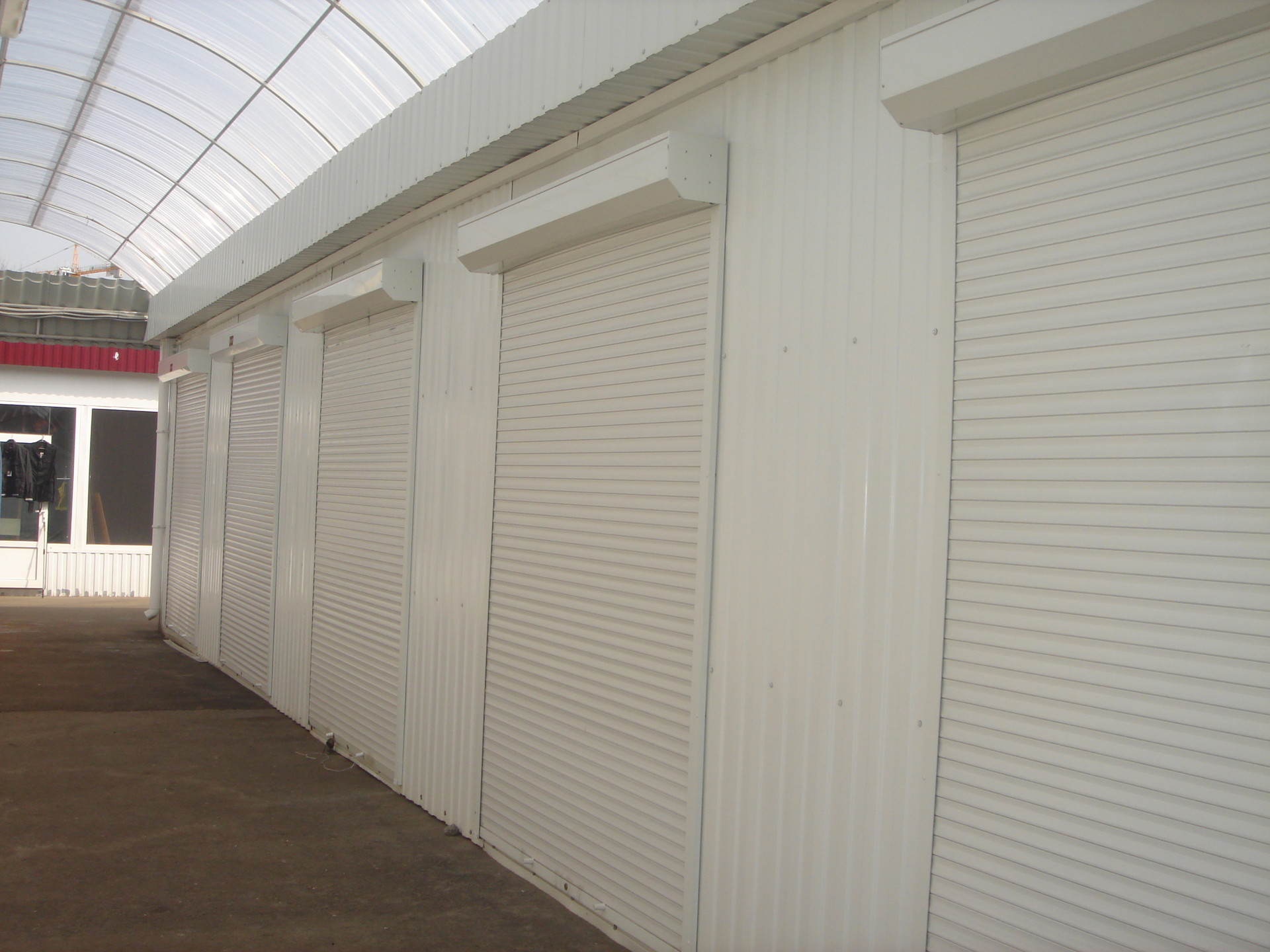 Захисні ролети Redwin — це Ваша безпека і комфорт