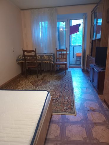 Без залога.Сдам за коммунальные.