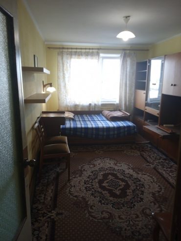 м.Дарница.Сдам 2х ком.квартиру.
