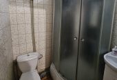 Продам квартиру (38м2)  под коммерцию.  Отдельный вход!