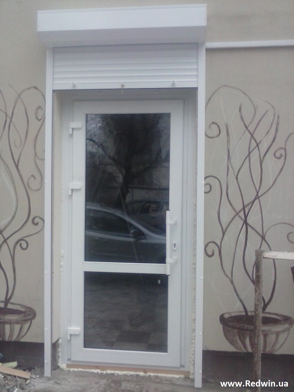 Захисні ролети — безпека вашого дому та бізнесу