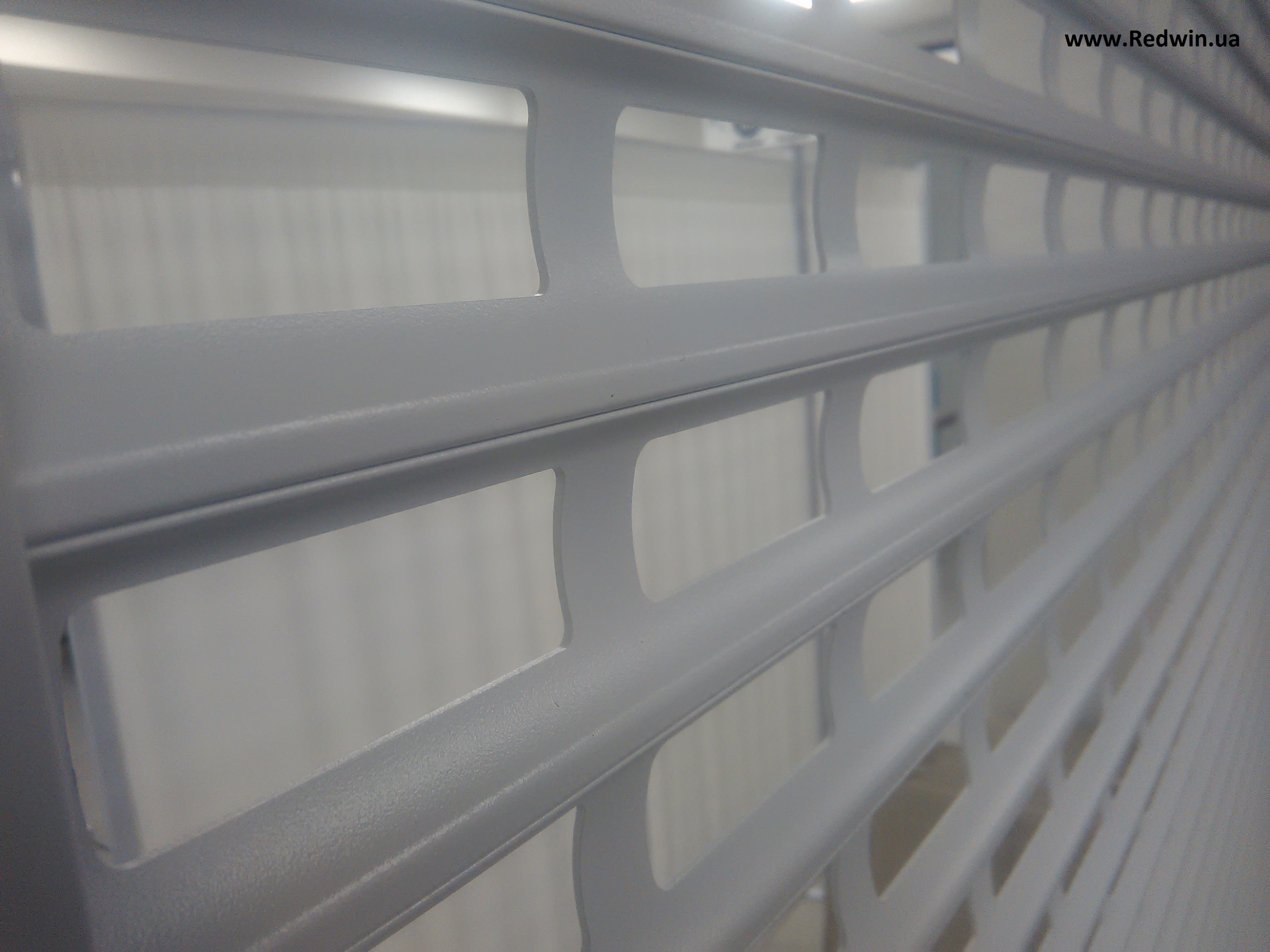 Захисні ролети — безпека вашого дому та бізнесу